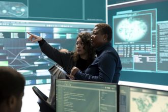 governmental-hackers-analyzing-cyber-threats-on-big-screens-1536×1024 governmental-hackers-analyzing-cyber-threats-on-big-screens-1536x1024